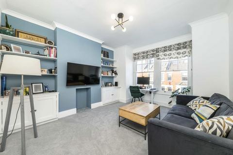 2 bedroom flat to rent, Isis Street, London SW18