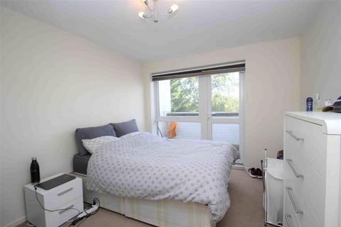undefined, Nursery Close, London, SW15