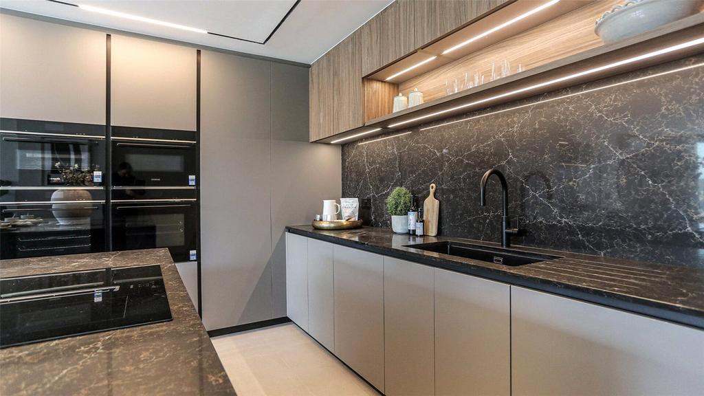 Plot 1 Kitchen