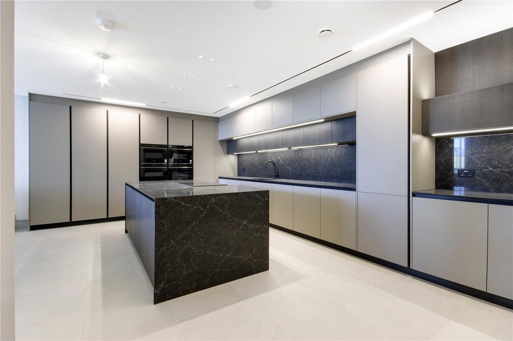 Plot 2 Kitchen