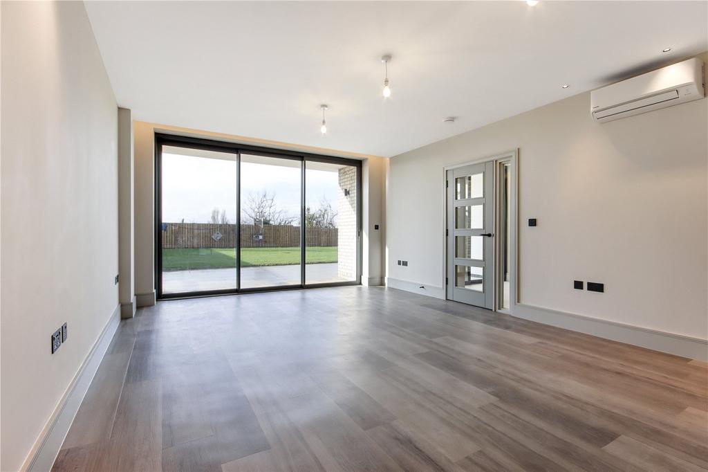Plot 2 Living