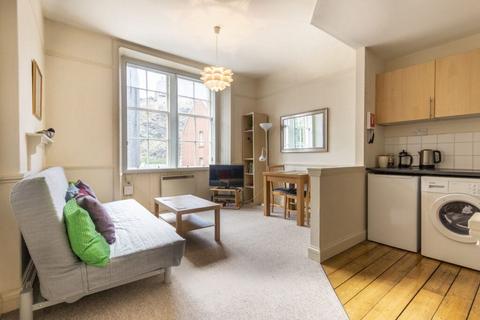 undefined, 2352L Cordiners Land, West Port, Edinburgh, EH1 2LF