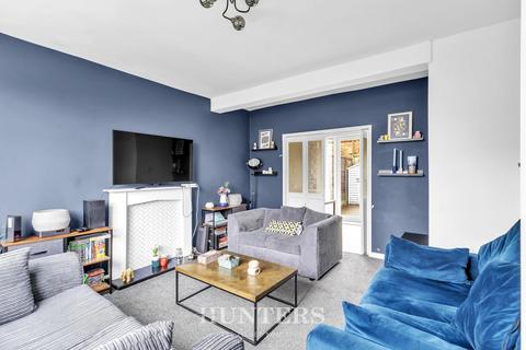 2 bedroom semi-detached house for sale, Wagstaffe Street, Middleton M24