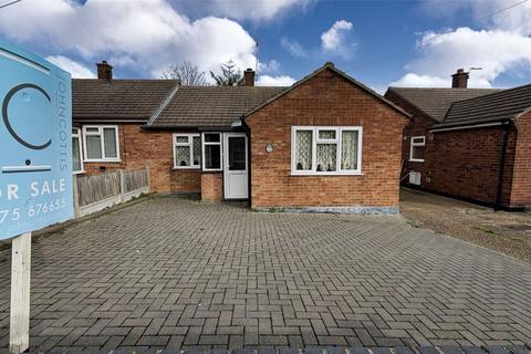 3 bedroom bungalow for sale, Monks Haven, Stanford-le-Hope, Essex, SS17
