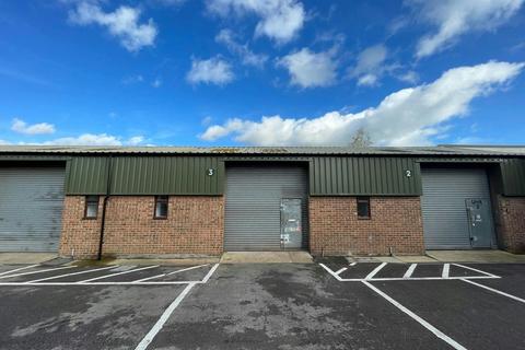 Warehouse to rent, Thame Rd Haddenham HP17 8BY