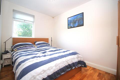 undefined, Queens Avenue , Watford  WD18