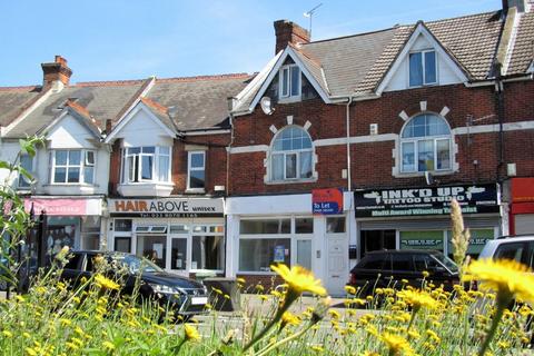 1 bedroom flat to rent, Romsey Road, Southampton SO16