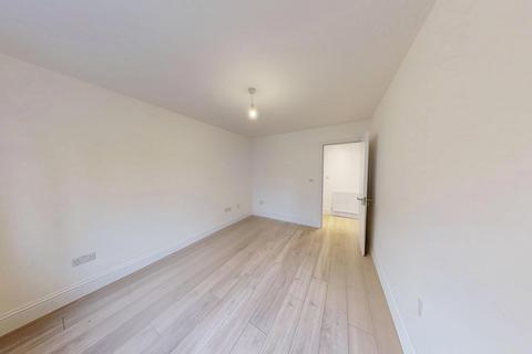 2 bedroom apartment to rent, Manor Court, York Way, London, N20