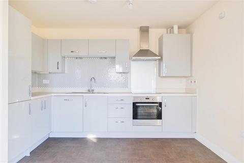 2 bedroom flat for sale, Gainey Gardens, Chippenham