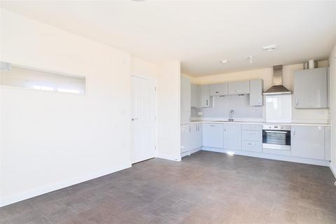 2 bedroom flat for sale, Gainey Gardens, Chippenham