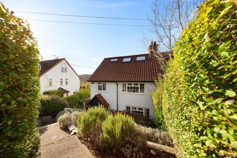 undefined, Cliff End, Purley CR8