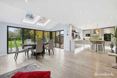4 bedroom detached house for sale, Nine Ashes Road, Nine Ashes, CM4