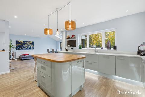 4 bedroom detached house for sale, Nine Ashes Road, Nine Ashes, CM4