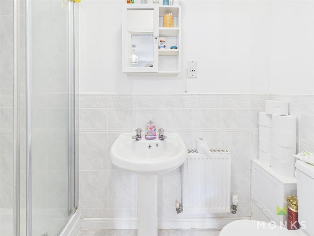 CAM01520 G0-PR0293-STILL018.jpg