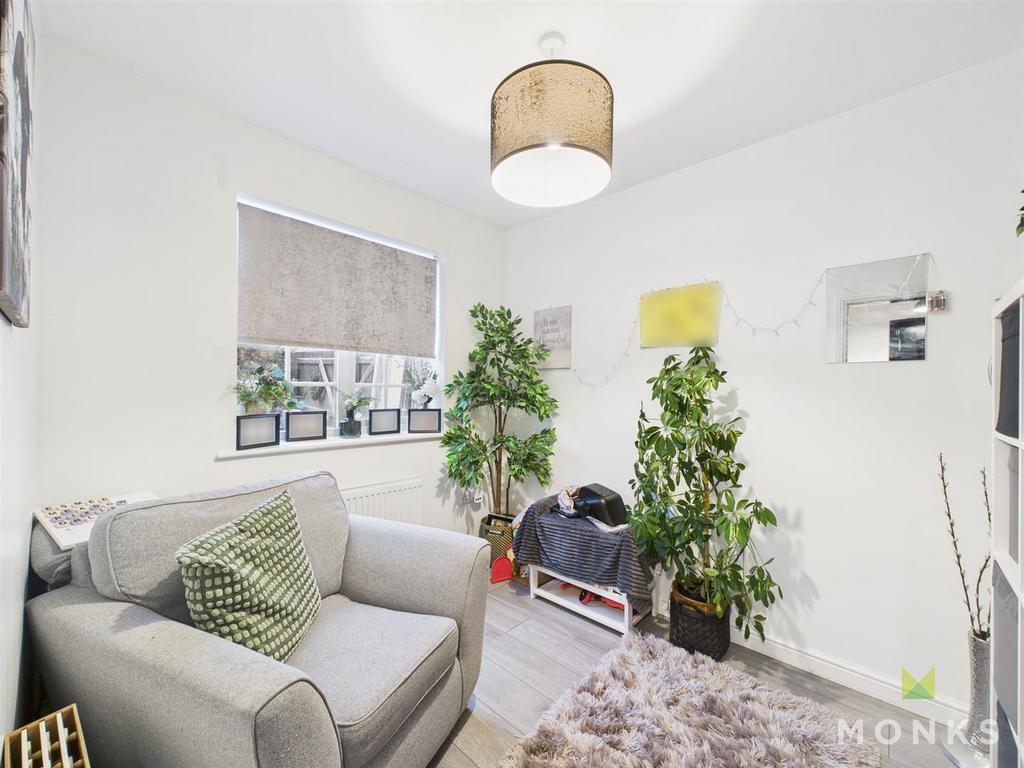 CAM01520 G0-PR0293-STILL004.jpg