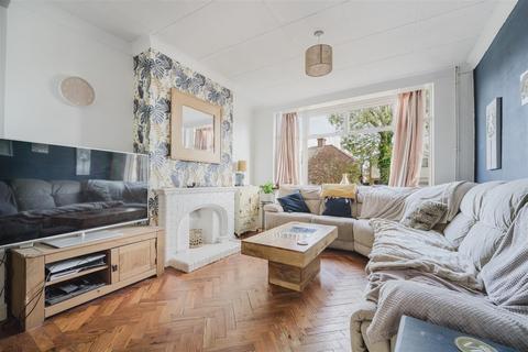 undefined, Devon Waye, Hounslow TW5