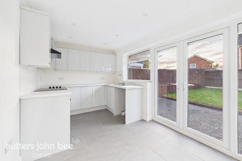 3 bedroom semi-detached house for sale, Cormorant Close, Crewe