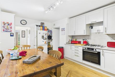 2 bedroom maisonette for sale, Tankerville Road, Streatham, SW16