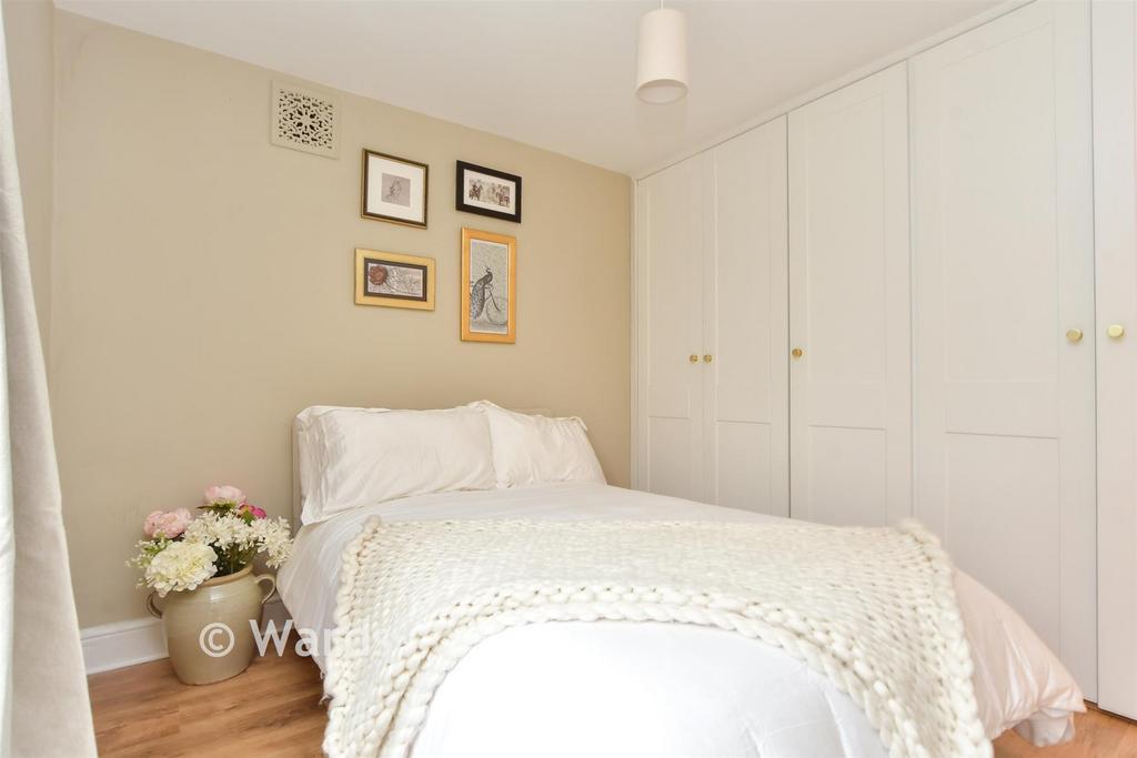 Annexe - Bedroom