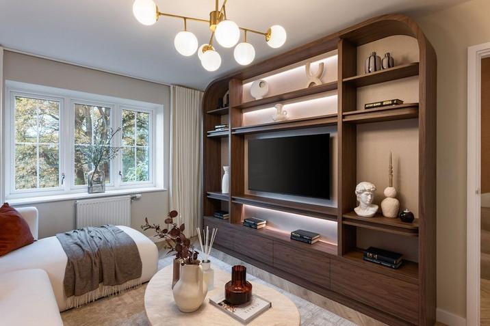 Vb5586840 Watton s 3 Bed Show House 10 1 716x515