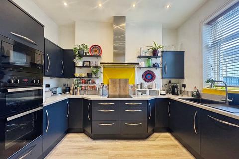 undefined, Moorhead Lane, Shipley, BD18
