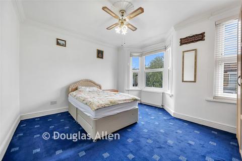 3 bedroom terraced house for sale, Wolsey Avenue, Walthamstow