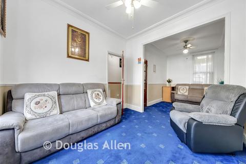 3 bedroom terraced house for sale, Wolsey Avenue, Walthamstow