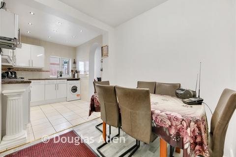 3 bedroom terraced house for sale, Wolsey Avenue, Walthamstow