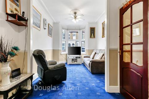 3 bedroom terraced house for sale, Wolsey Avenue, Walthamstow