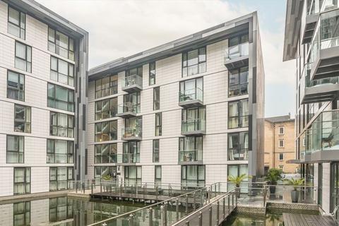 1 bedroom flat to rent, Times Square, London E1