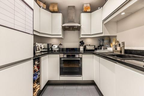 1 bedroom flat to rent, Times Square, London E1