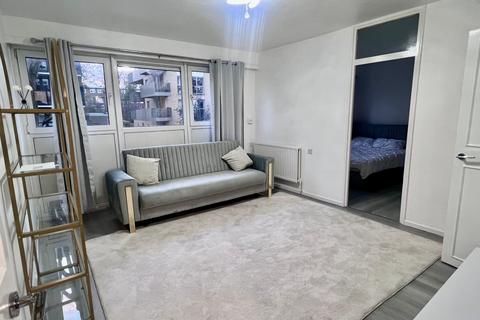 1 bedroom flat to rent, Kimble House, N7