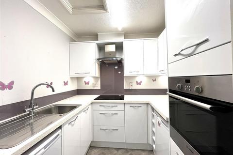 undefined, Healey Court, Coten End, Warwick