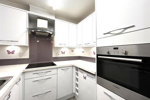 undefined, Healey Court, Coten End, Warwick