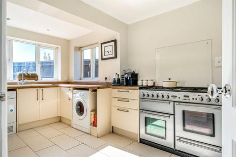 3 bedroom bungalow for sale, Hitchmans Drive, Chipping Norton, Oxfordshire