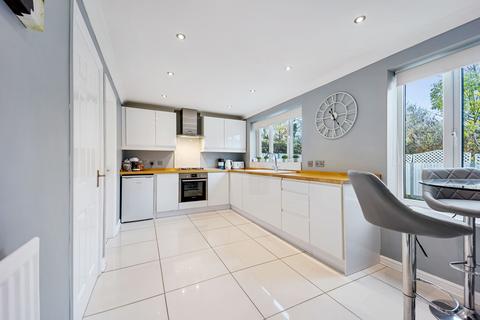 4 bedroom detached house for sale, Highgate Close, Runcorn WA7