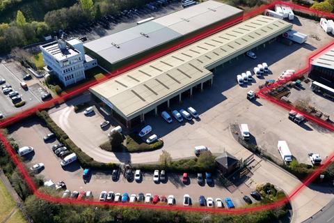 Distribution warehouse to rent - Bessemer Rd Manchester M44 5BF