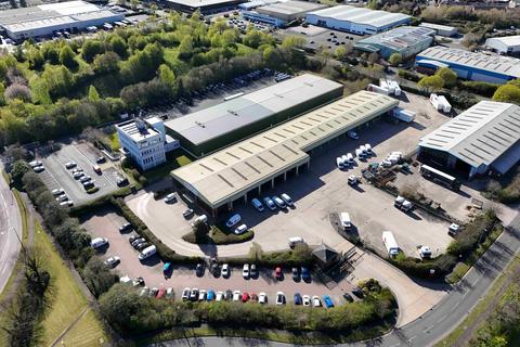 Distribution warehouse to rent, Bessemer Rd Manchester M44 5BF