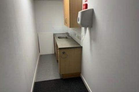 Warehouse to rent, Cranford Ct Warrington WA1 4RX