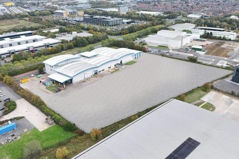 Industrial unit to rent, 10 Estuary Banks Liverpool L24 8RB