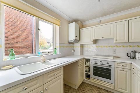 undefined, Bishopsgate Walk, Chichester, PO19