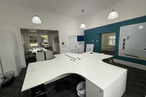 undefined, 404 Brighton Road, South Croydon CR2