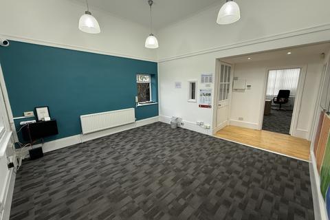 undefined, 404 Brighton Road, South Croydon CR2