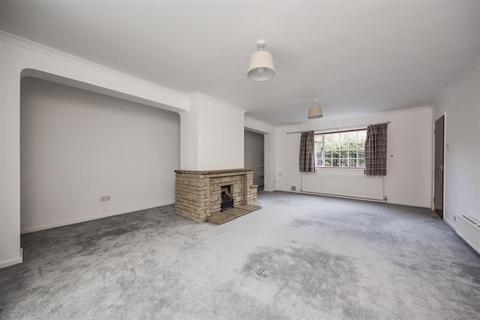 5 bedroom detached house for sale, St. Leonards Street, West Malling ME19