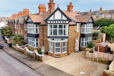 4 bedroom townhouse for sale, Hunstanton, Norfolk, PE36