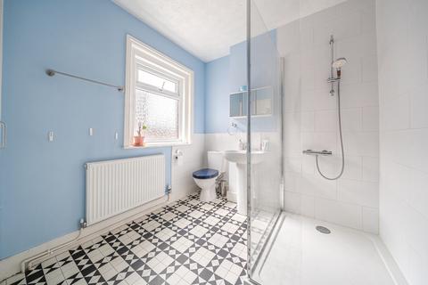 2 bedroom terraced house to rent, Bath Street, Hampshire SO14