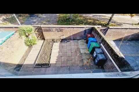 undefined, shiredale drive, manchester, M9