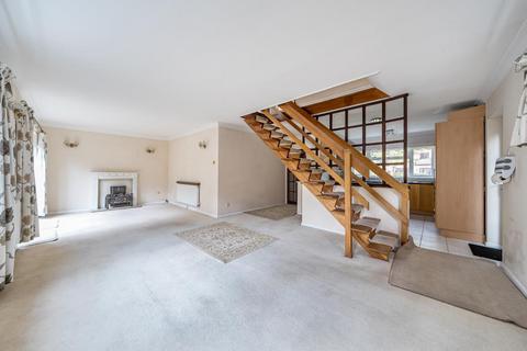 4 bedroom detached house for sale, Upton Park,  SL1,  SL1