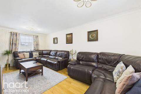 undefined, Frampton Grove, Milton Keynes