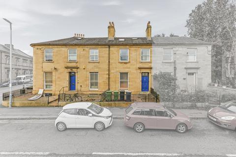 15 bedroom terraced house for sale, Portland Street, Huddersfield, HD1 5PL